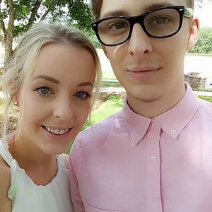 Meet your Posher, Christian brooke